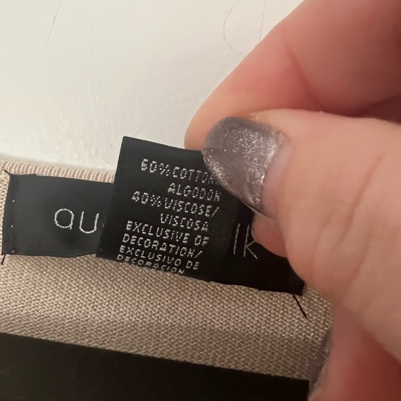 August Silk - Long Sleeve Tunic - Picture 3 of 4